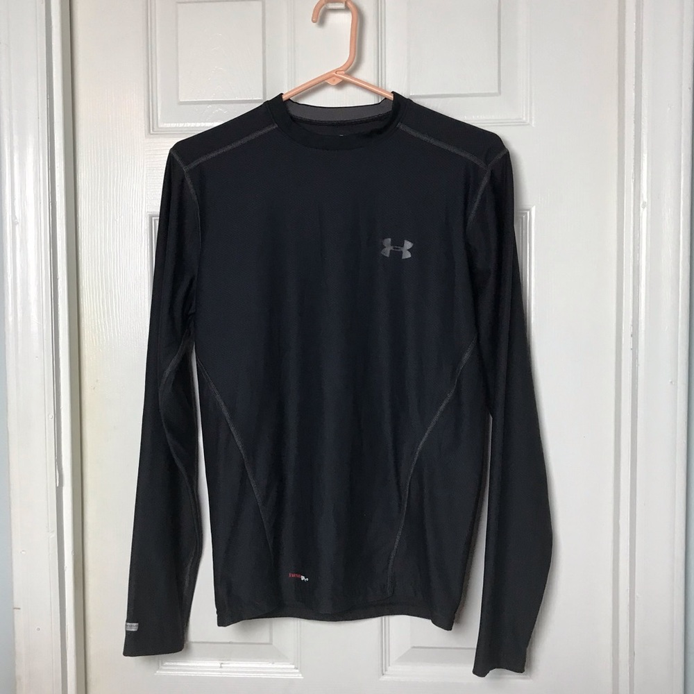Under Armour Heat Gear Fitted Shirt. Size SM